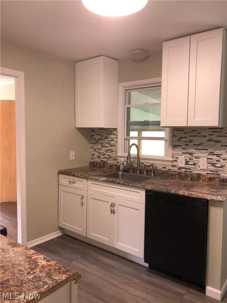 1680 Crest Road Cleveland Heights, OH 44121 - Photo 8 of 17