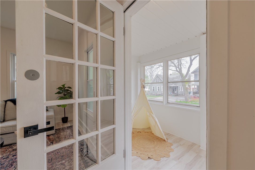 365 Durnan Street Rochester, NY 14621 - Photo 13 of 29