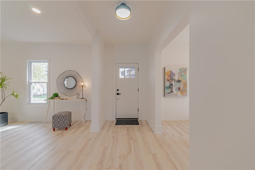 365 Durnan Street Rochester, NY 14621 - Photo 9 of 29