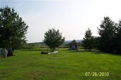 6893 Bybee Road Winchester, KY 40391 - Photo 16 of 19 Back yard.