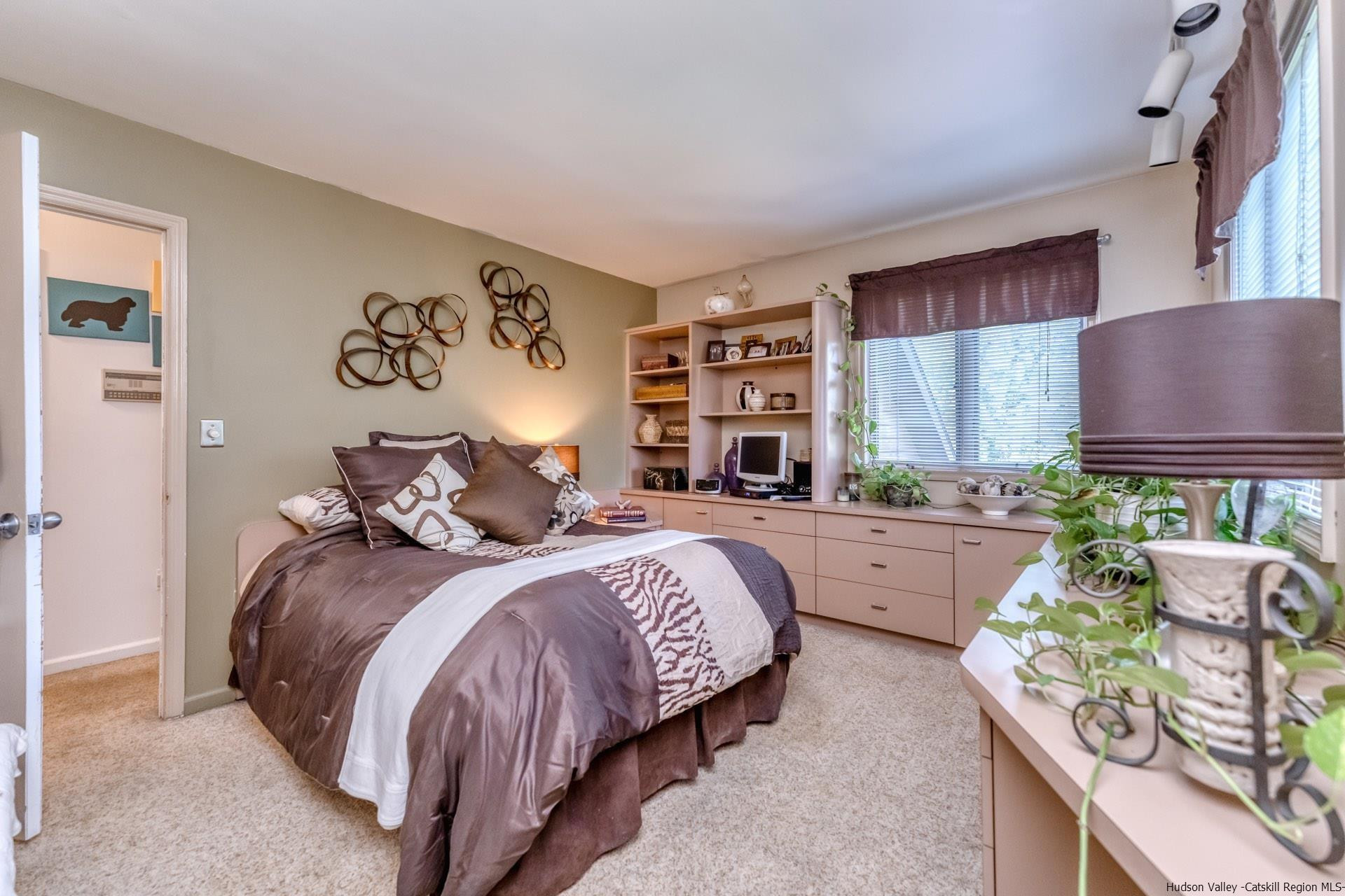 195 Arnold Drive Kingston, NY 12401 - Photo 19 of 35 a bed room with a bed and a chair