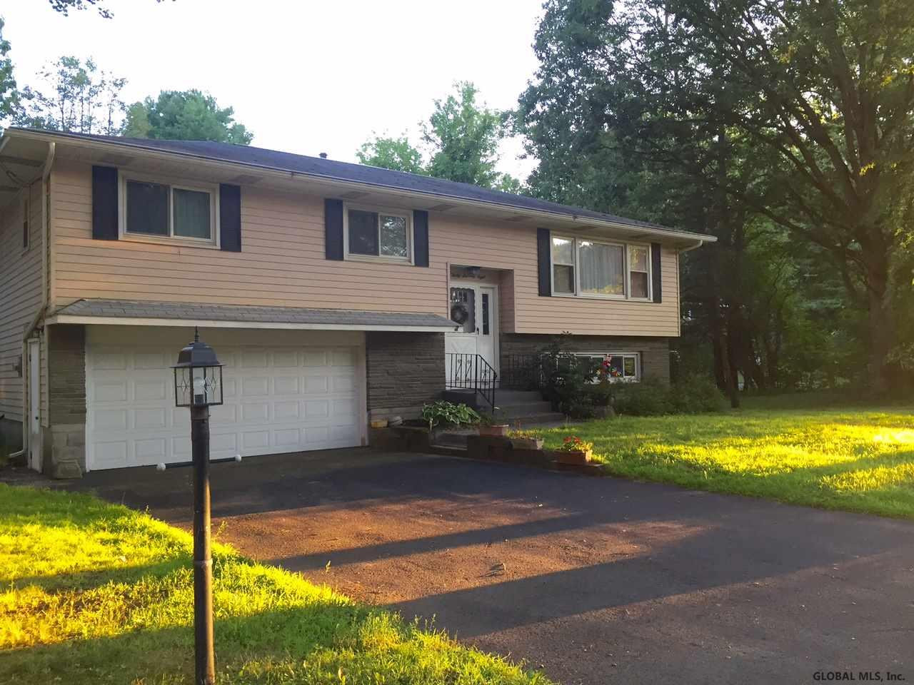 3078 East Old State Road Schenectady, NY 12303 - Photo 1 of 17 Photo 1
