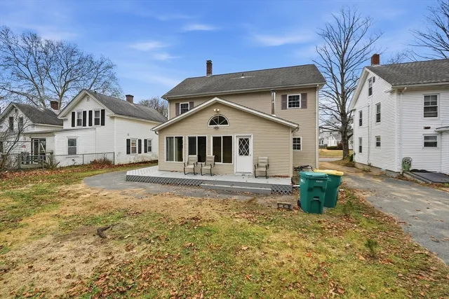 $379,900 | 29 Liberty Street, Warren, MA 01083