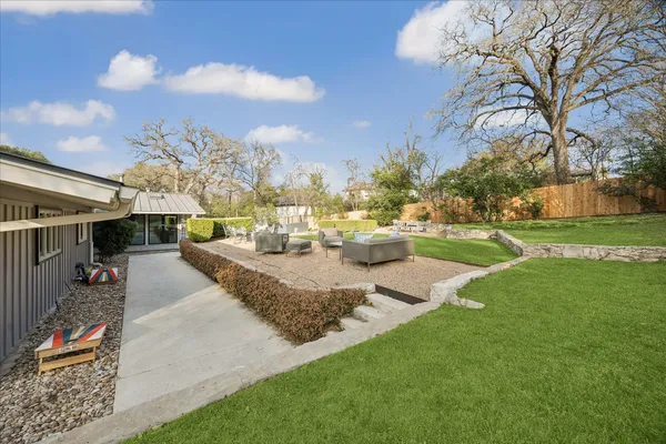a view of outdoor space yard and patio