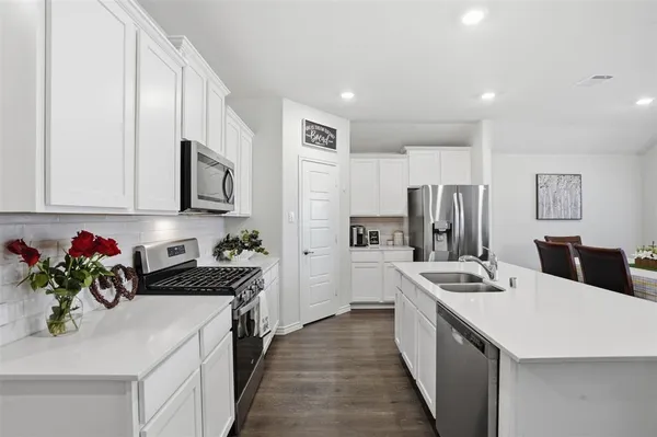 $357,000 | 210 Gatecrest Drive, Fate, TX 75087