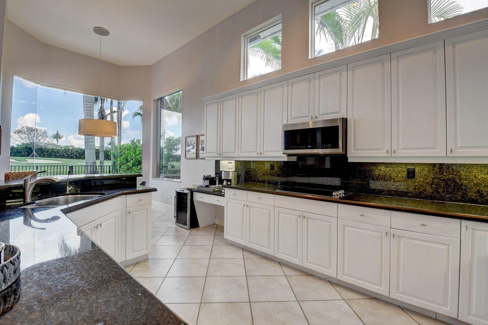 4141 Northwest 53rd Street Boca Raton, FL 33496 - Photo 10 of 36 Kitchen