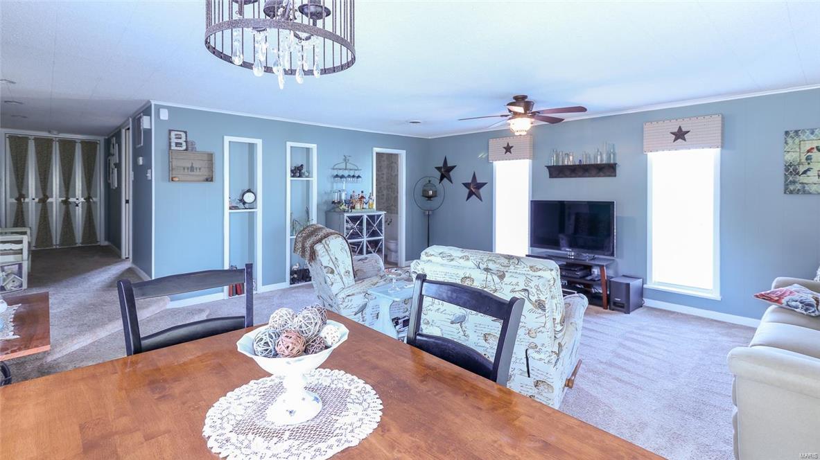 461 Brown Road St. Peters, MO 63376 - Photo 14 of 39