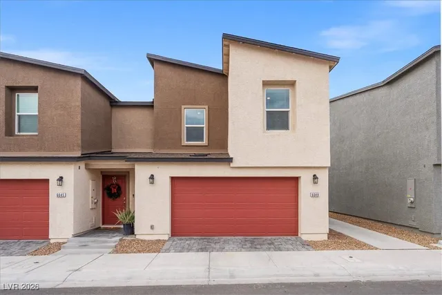 $1,795 | 6049 Amaryllis Falls Street, North Las Vegas, NV 89081