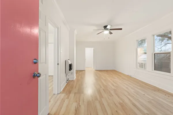 $1,500 | 4728 Avenue R 1/2, Galveston, TX 77551