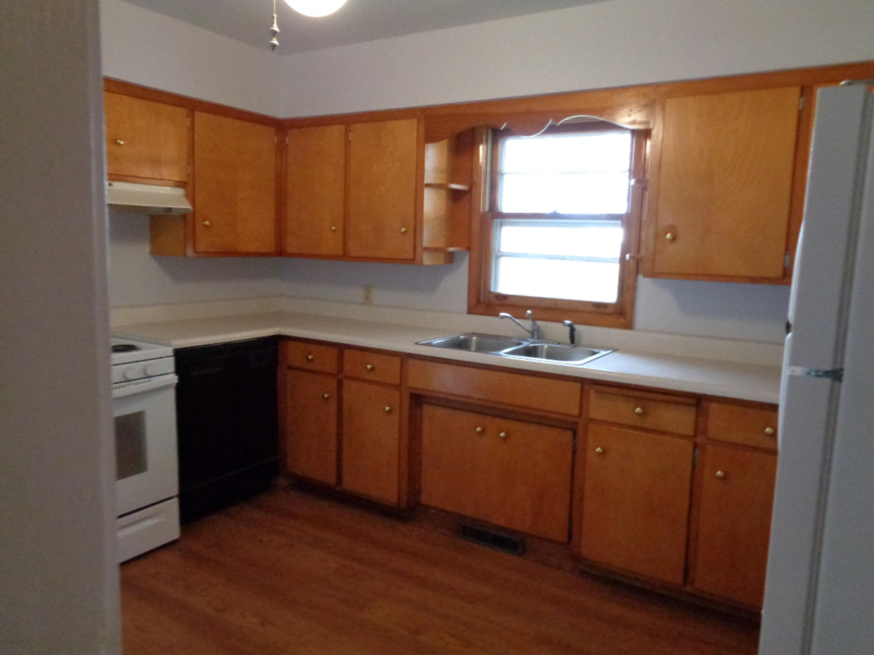 7342 Sells Road Eau Claire, MI 49111 - Photo 13 of 23 DSC00234