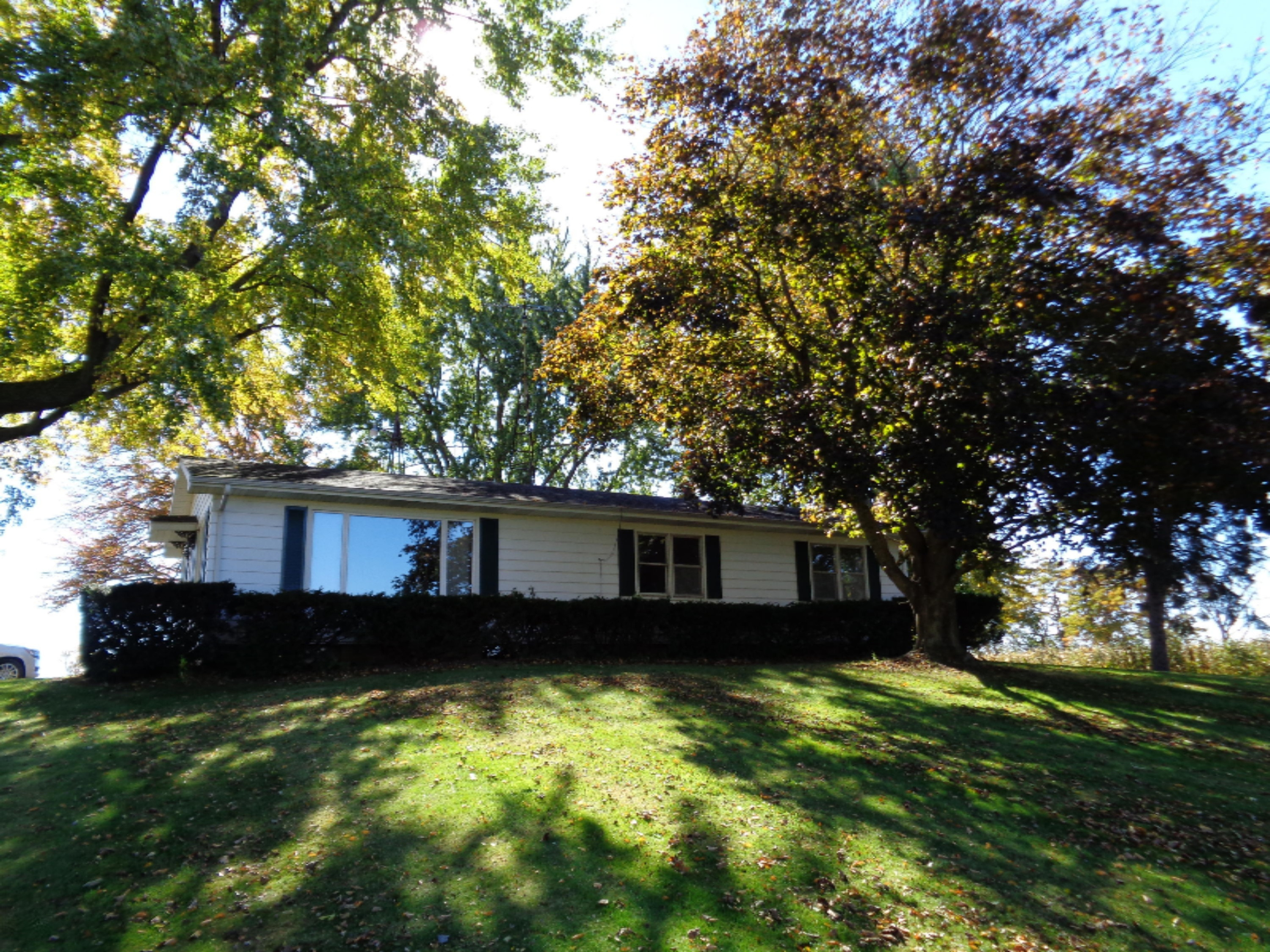 7342 Sells Road Eau Claire, MI 49111 - Photo 6 of 23 DSC00364
