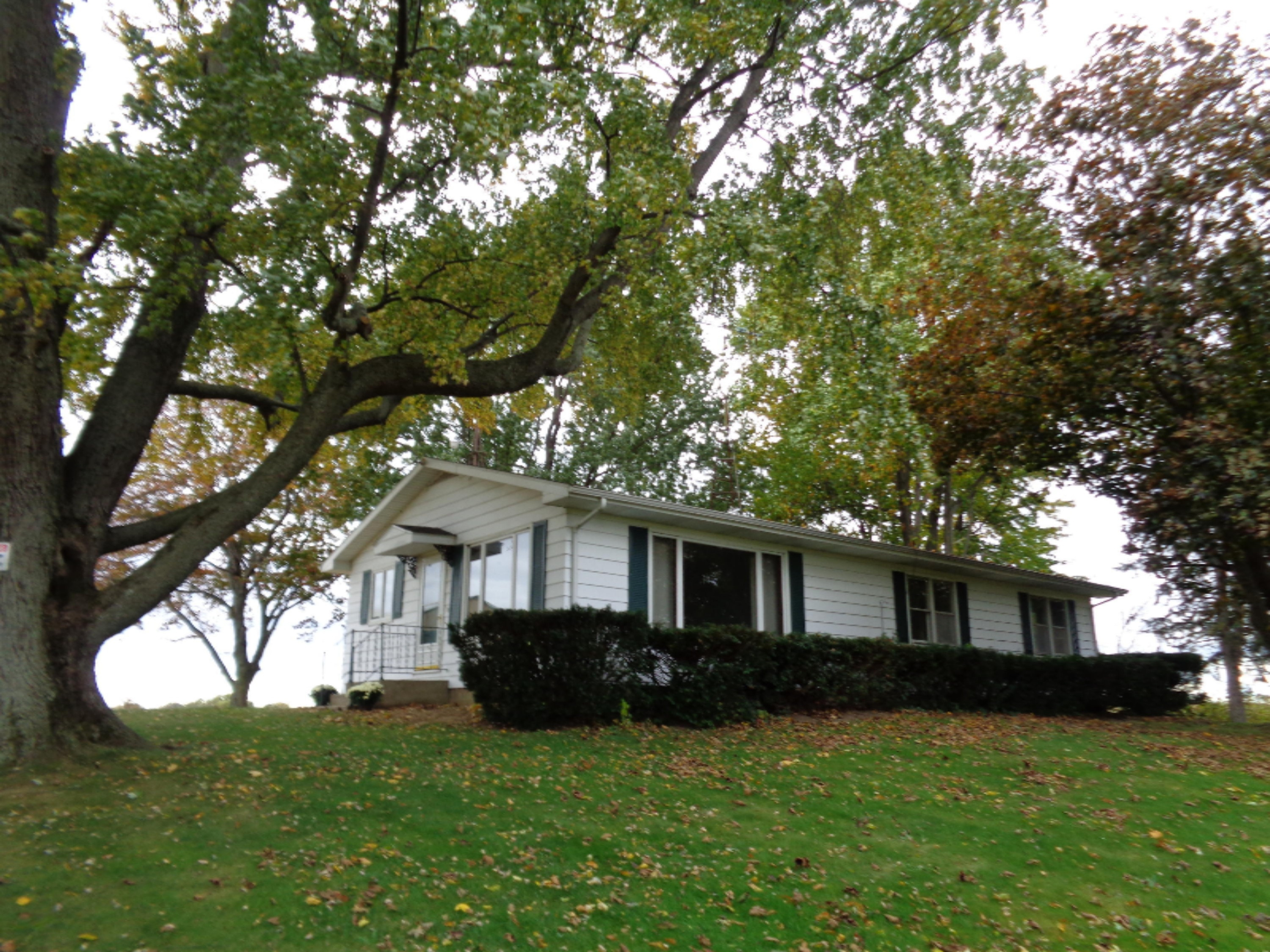 7342 Sells Road Eau Claire, MI 49111 - Photo 8 of 23 DSC00226