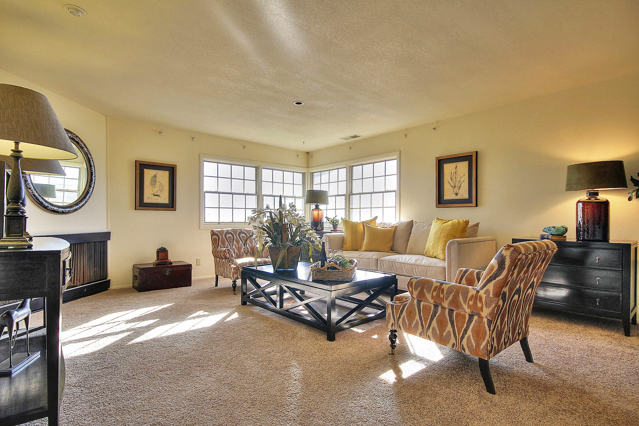 1386 Camino Meleno Santa Barbara, CA 93111 - Photo 6 of 32 13