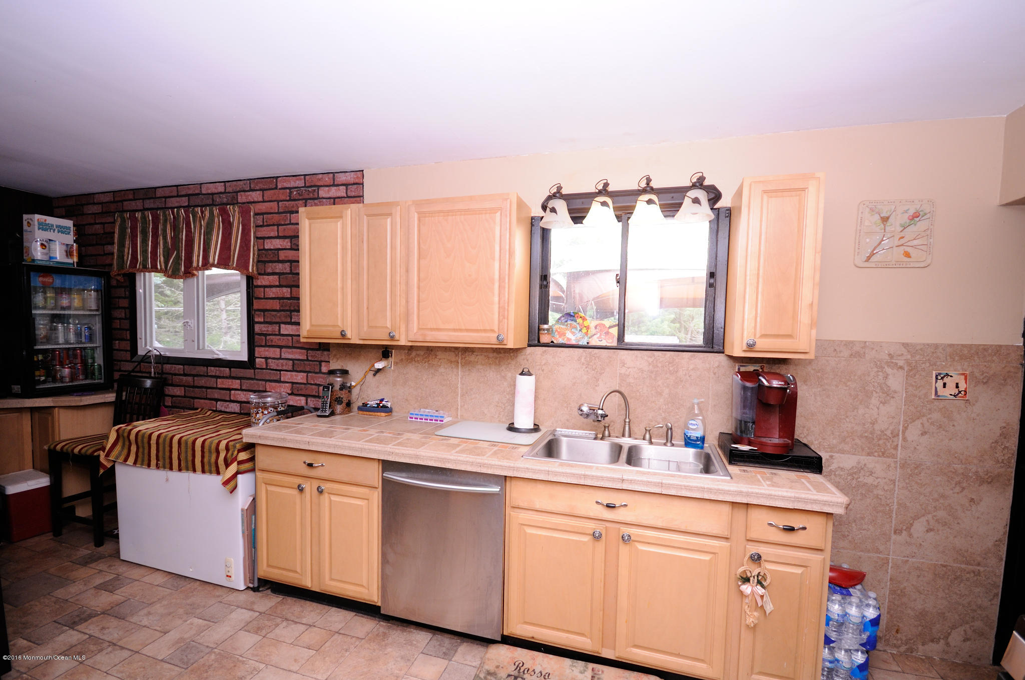 135 Long Swamp Road New Egypt, NJ 08533 - Photo 4 of 31 ZIA_4467