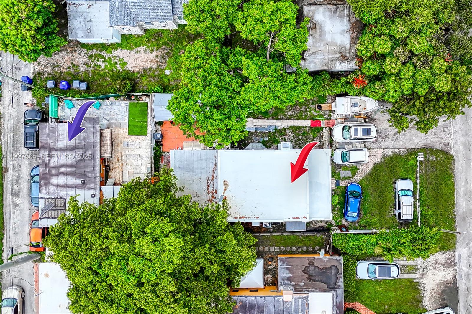 2516 Cleveland Street Hollywood, FL 33020 - Photo 24 of 42 an aerial view of house with yard and swimming pool