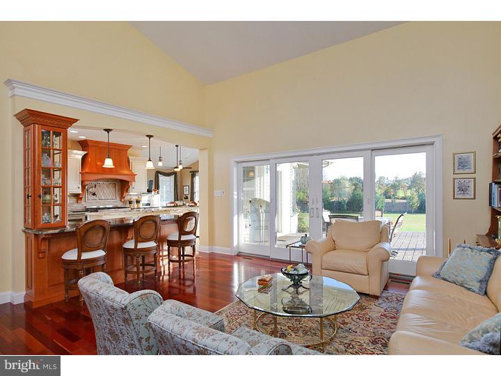 850 Cymbeline Court Mickleton, NJ 08056 - Photo 6 of 25 Living Room