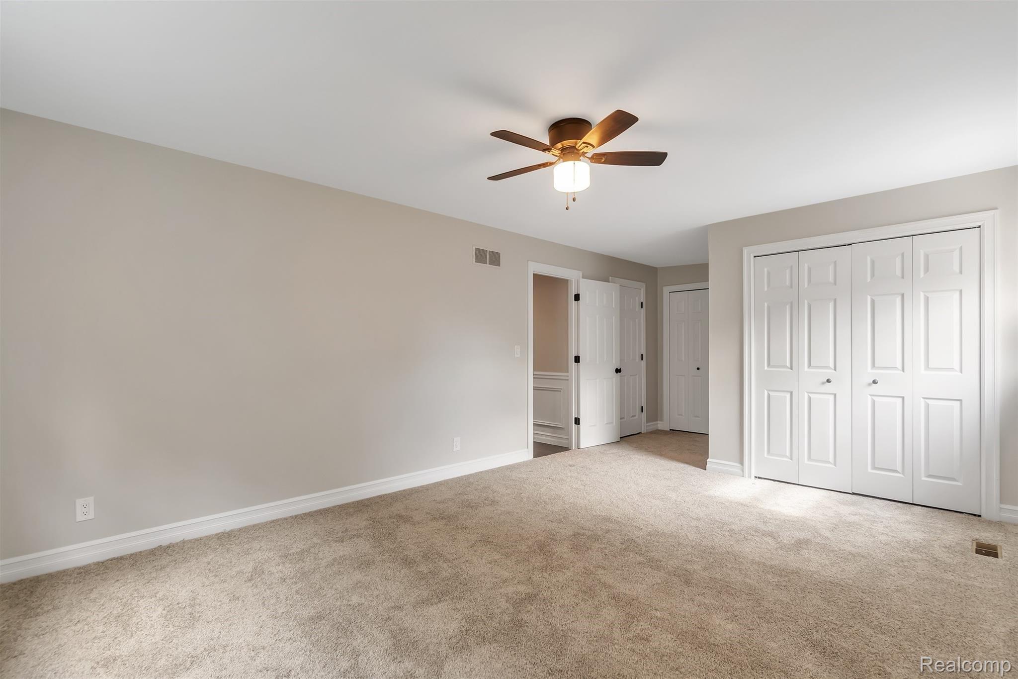 6149 Kings Scepter Road Grand Blanc, MI 48439 - Photo 24 of 48 24-6149 Kings Scepter Rd-WindowStil.jpg
