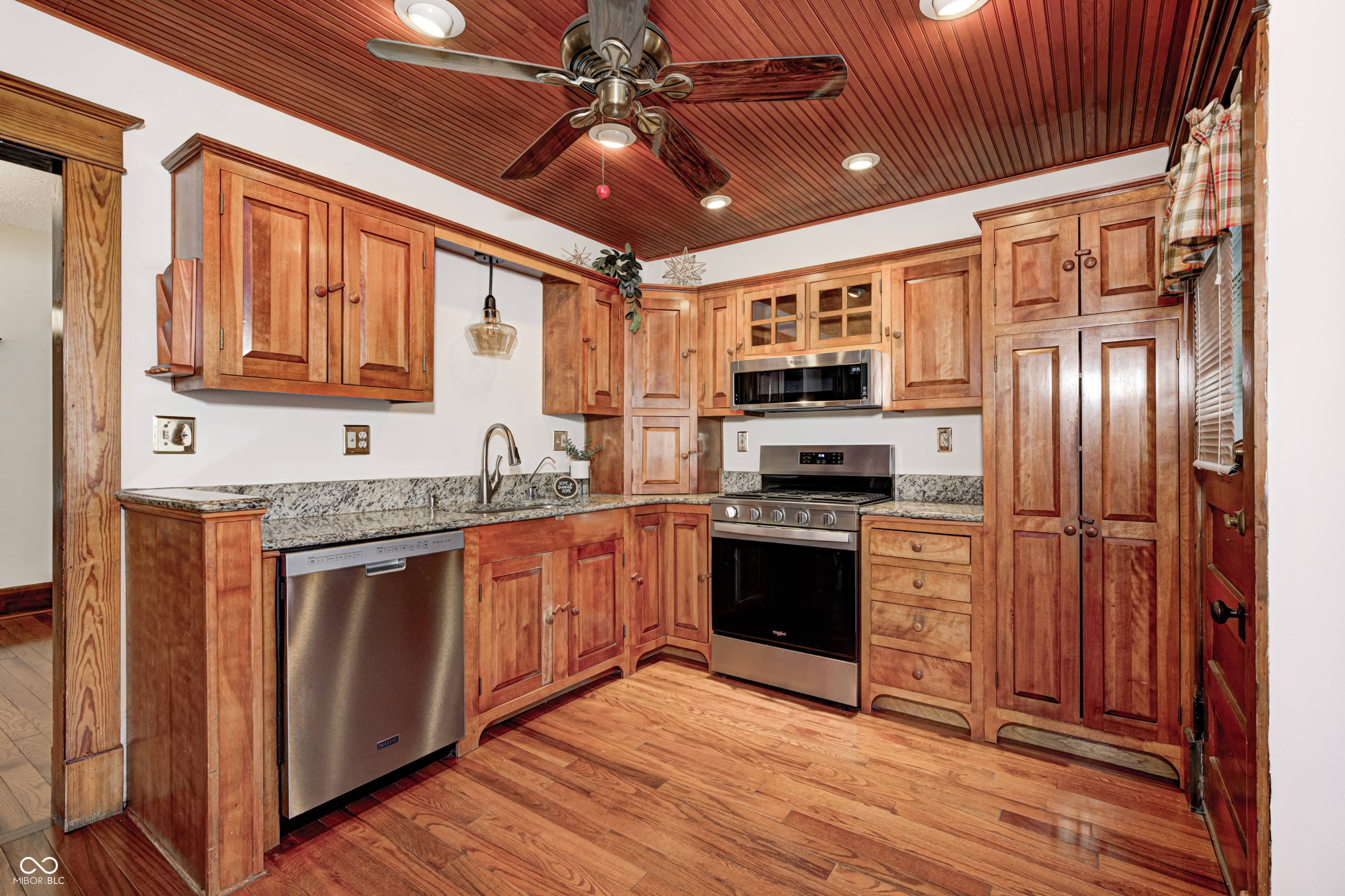 331 West State Street Pendleton, IN 46064 - Photo 13 of 43