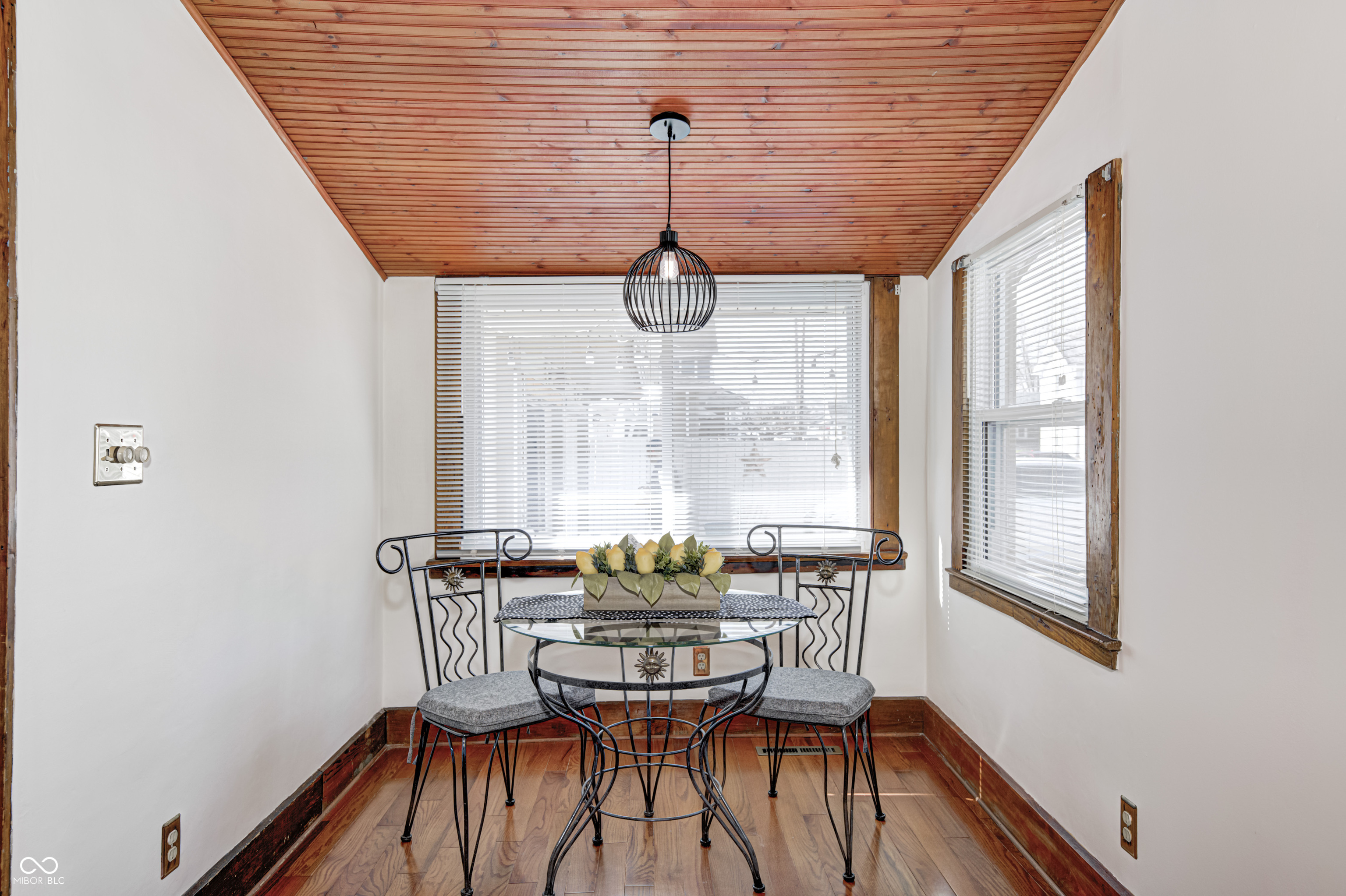 331 West State Street Pendleton, IN 46064 - Photo 17 of 43