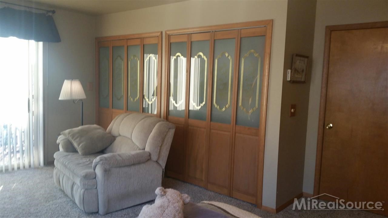7245 Dyke Road Algonac, MI 48001 - Photo 23 of 31 31195904-22.JPG