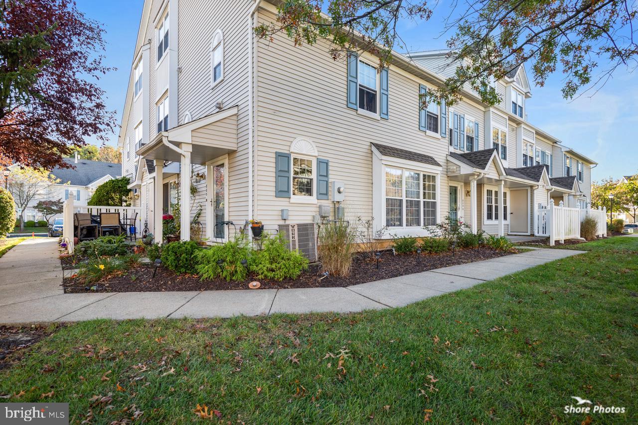 806 Wharton Road Mount Laurel, NJ 08054 - Photo 3 of 27