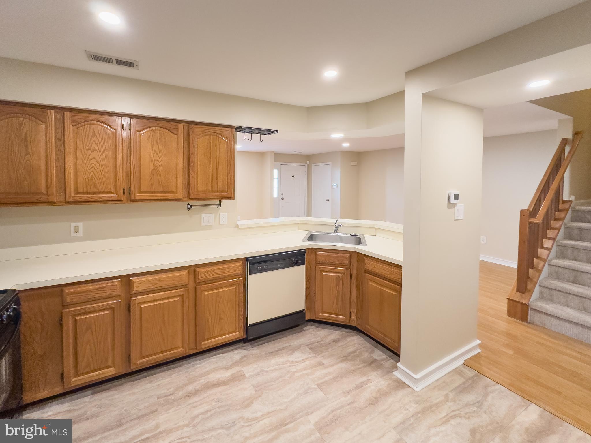 806 Wharton Road Mount Laurel, NJ 08054 - Photo 7 of 27