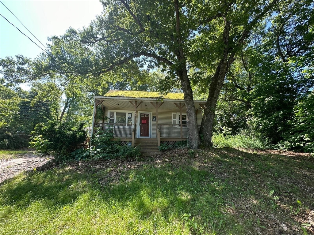 133 Salem Road Billerica, MA 01821 - Photo 2 of 32 a view of a house with a yard