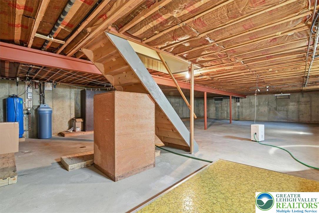 4395 East Texas Road Allentown, PA 18103 - Photo 48 of 81