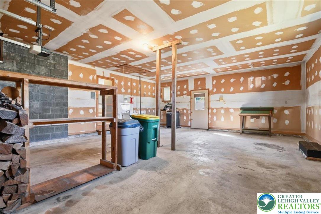 4395 East Texas Road Allentown, PA 18103 - Photo 56 of 81 a view of a room with wooden floor