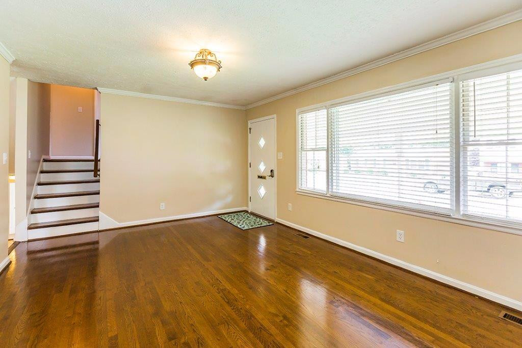 874 Honeysuckle Road Lexington, KY 40504 - Photo 6 of 26 Photo 6