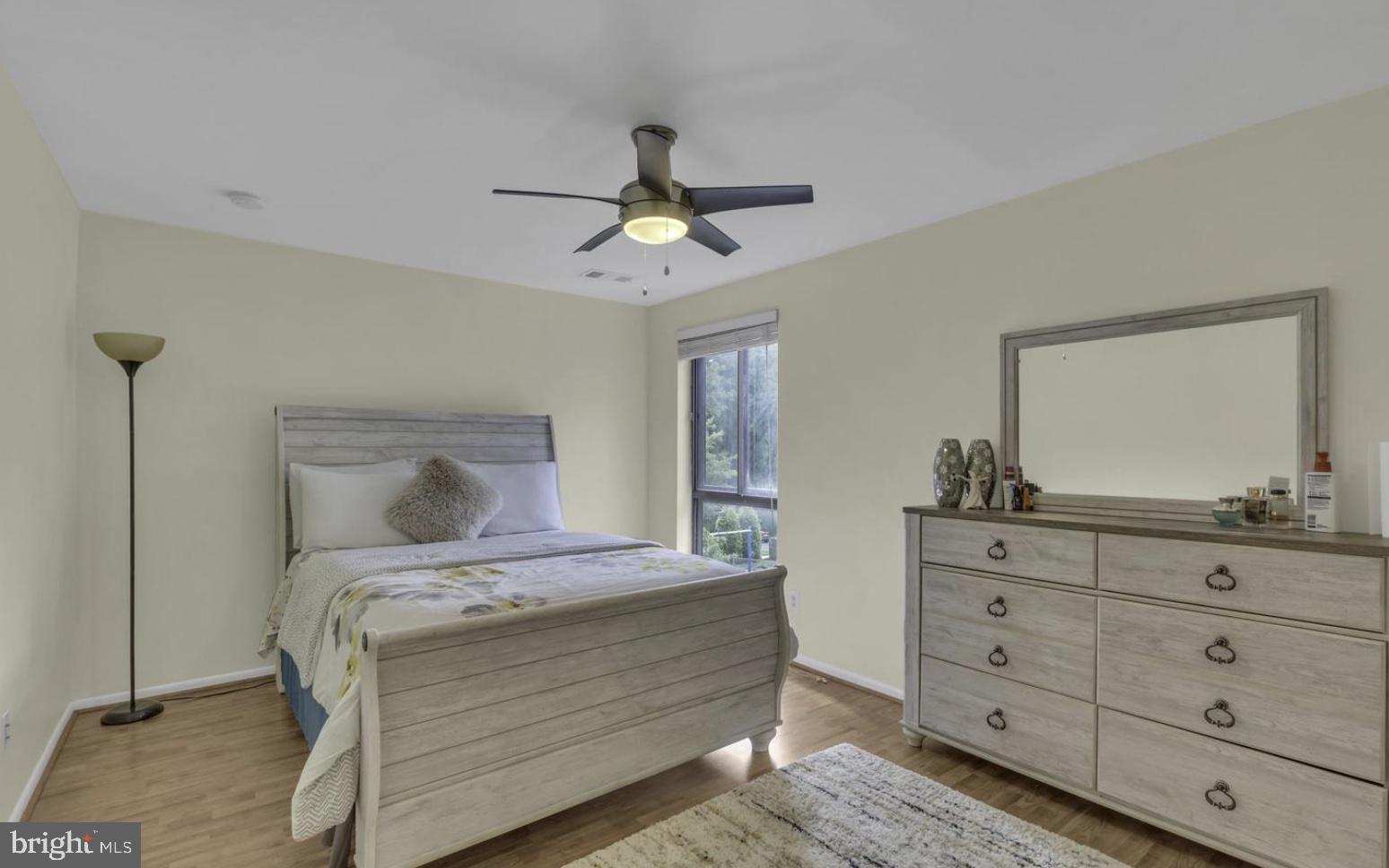 11232 Chestnut Grove Square, Unit 335 Reston, VA 20190 - Photo 15 of 22 Primary Bedroom