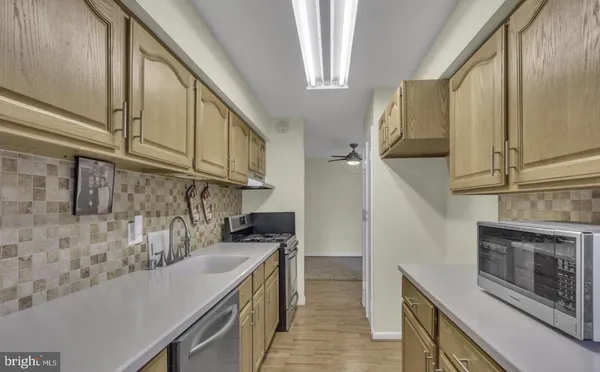 $2,750 | 11232 Chestnut Grove Square, Unit 335, Reston, VA 20190