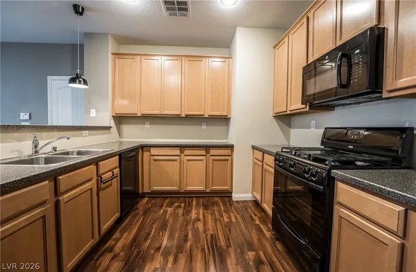 $2,400 | 3220 Color Collage Walk, Henderson, NV 89044