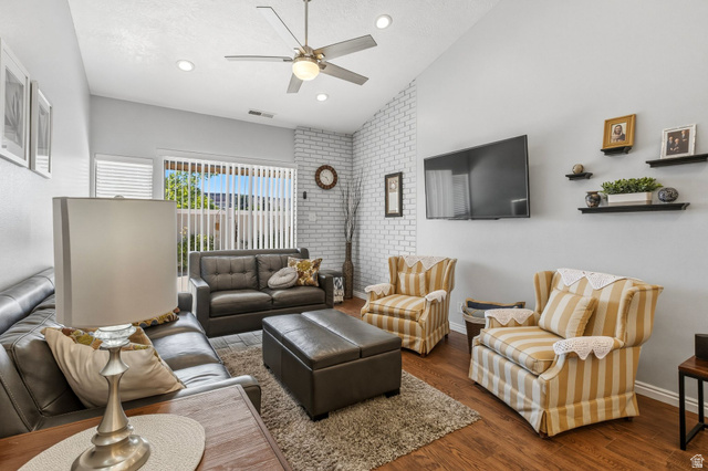 230 South 300 East, Unit 2 St. George, UT 84770 - Photo 8 of 30