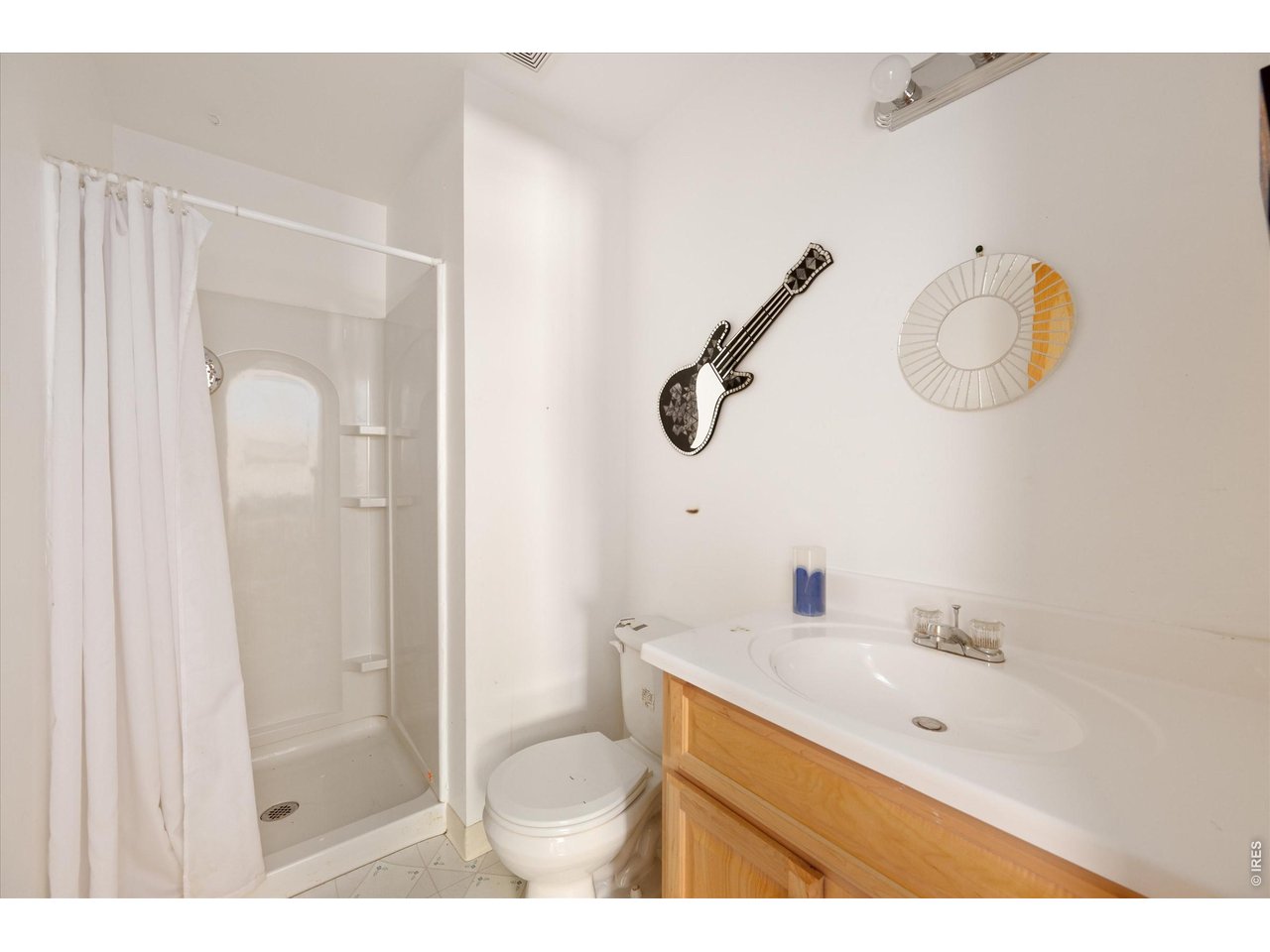 255 Elk Park Road Livermore, CO 80536 - Photo 17 of 43 Bathroom on main floor
