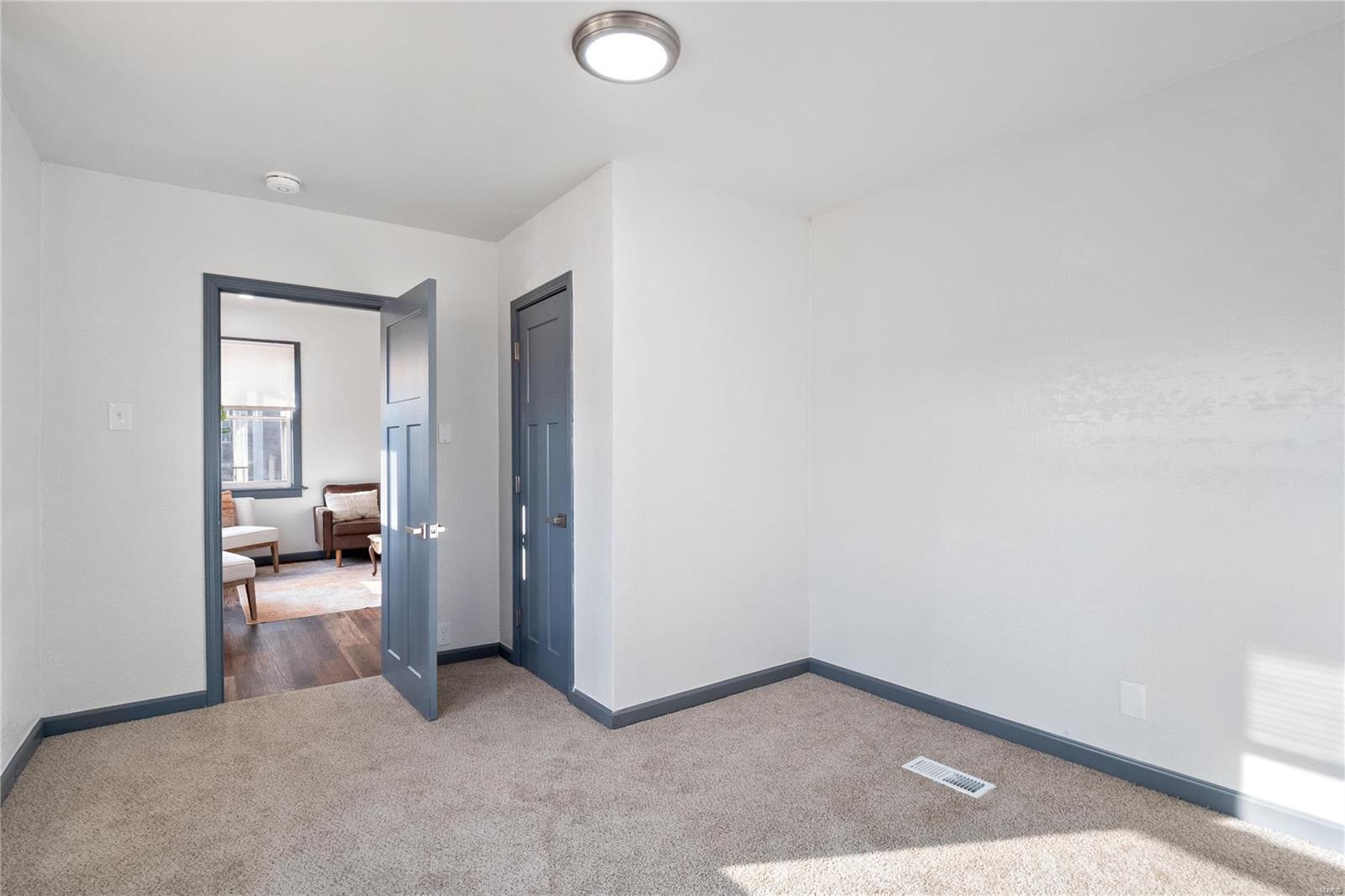 7741 Rannells Avenue St. Louis, MO 63143 - Photo 16 of 28 Gallery Image 16