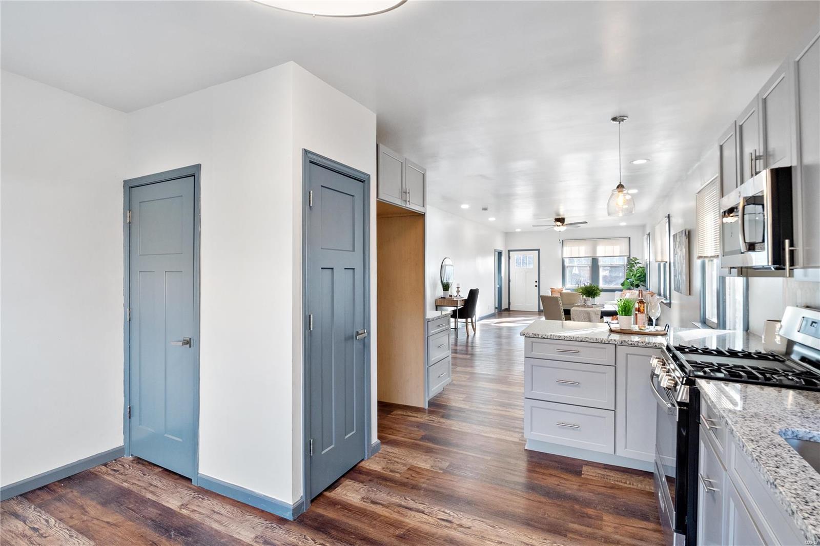 7741 Rannells Avenue St. Louis, MO 63143 - Photo 9 of 28 Gallery Image 9