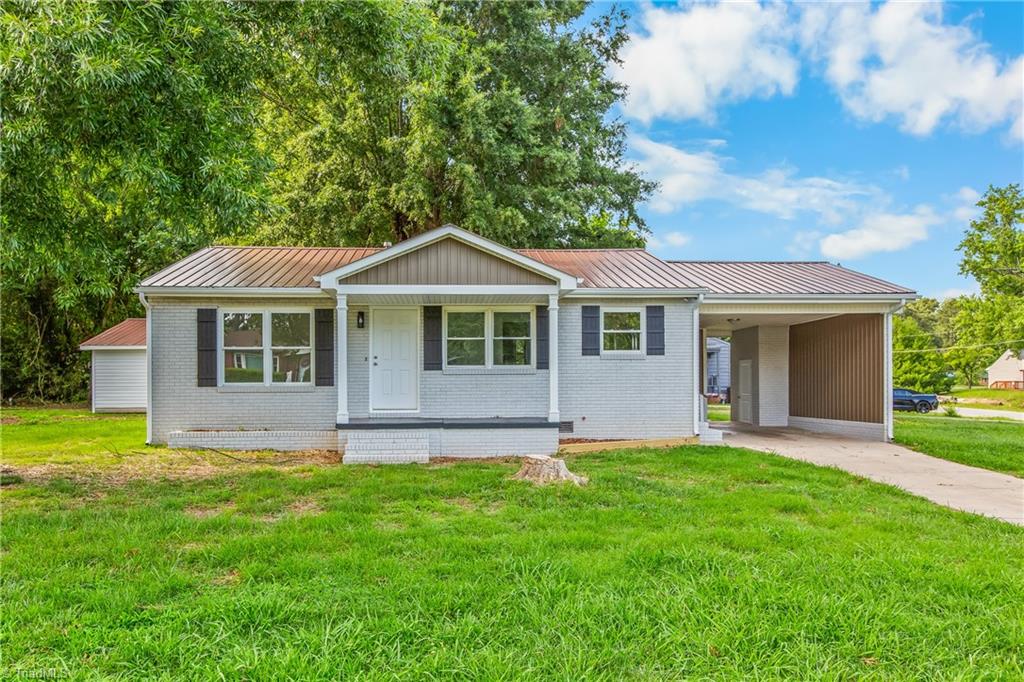 2305 Friends Avenue High Point, NC 27260 - Photo 1 of 26
