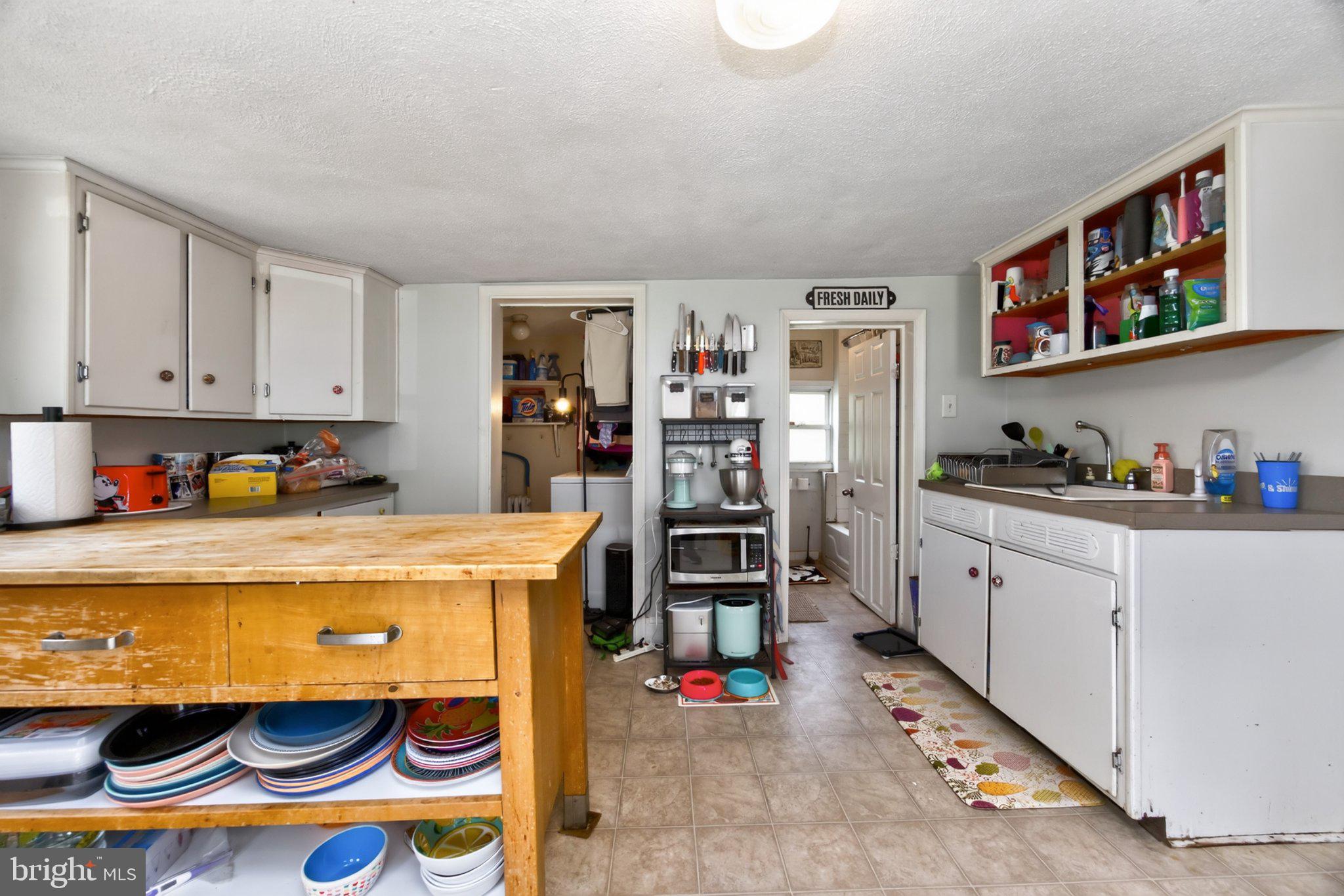 1003 Livingston Road Phoenixville, PA 19460 - Photo 11 of 18 Gallery Image 11