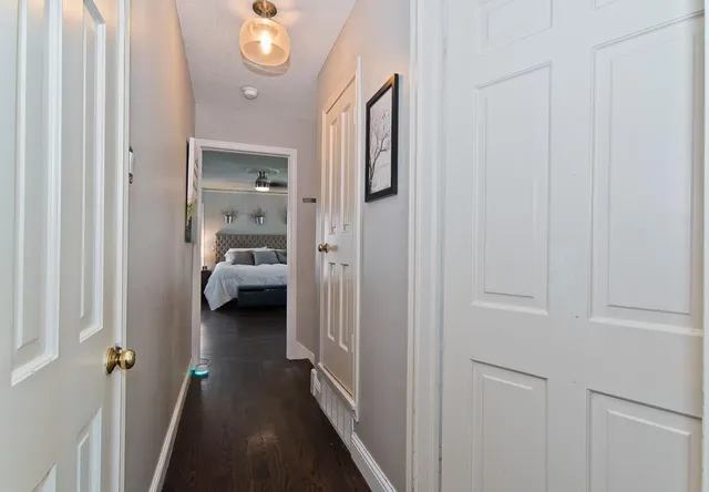 a en suite bathroom with a toilet