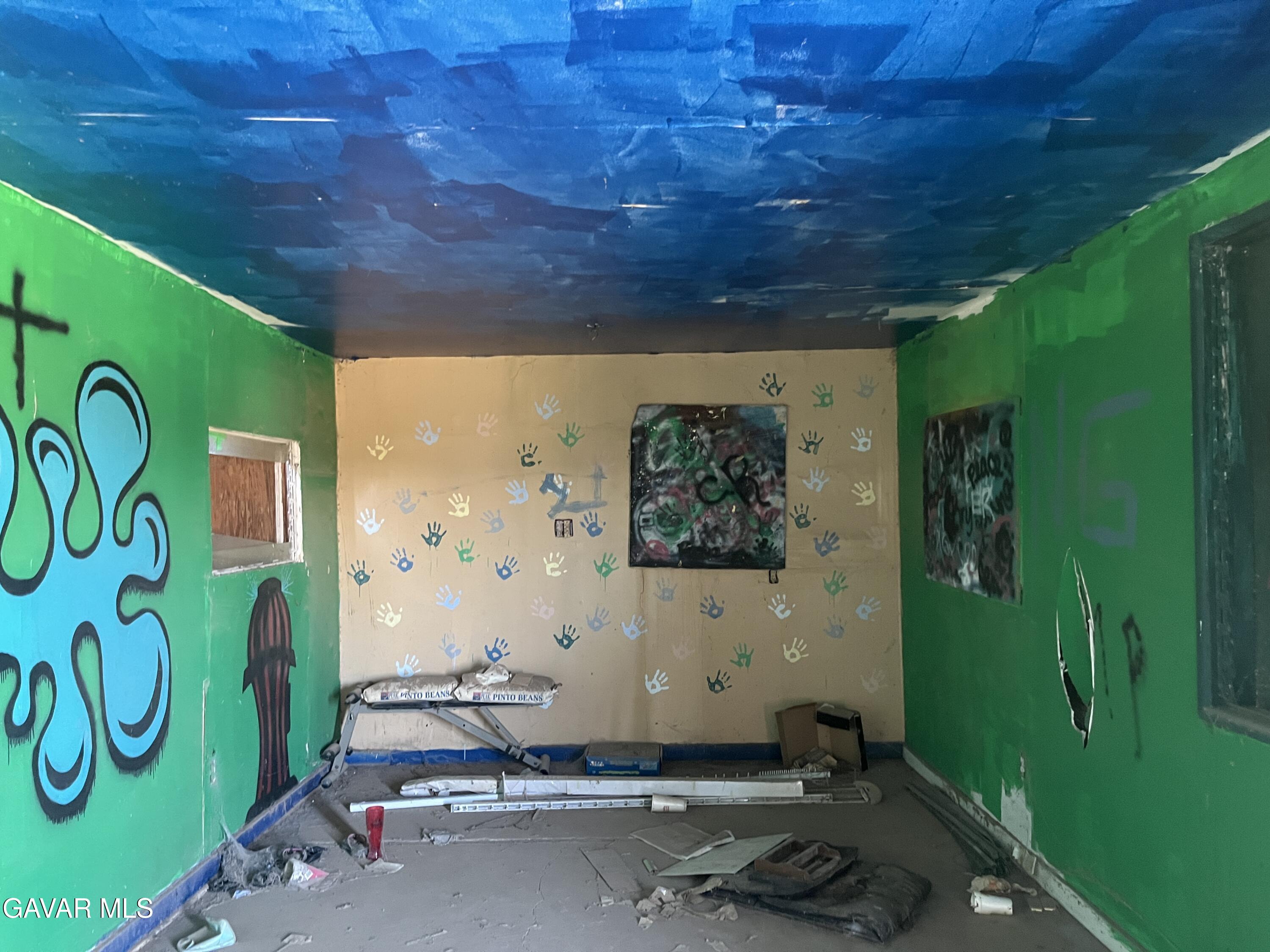 2206 Upjohn Avenue Ridgecrest, CA 93555 - Photo 3 of 12