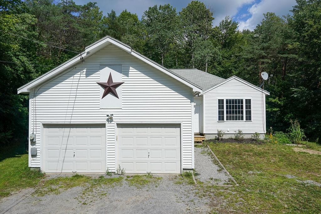 61 Valhalla Farm Road Hillsborough, NH 03244 - Photo 2 of 18