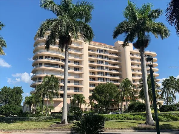 $1,798,000 | 3060 Grand Bay Boulevard, Unit 174, Longboat Key, FL 34228