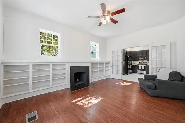 $525,000 | 704 West Hull Street, Denison, TX 75020