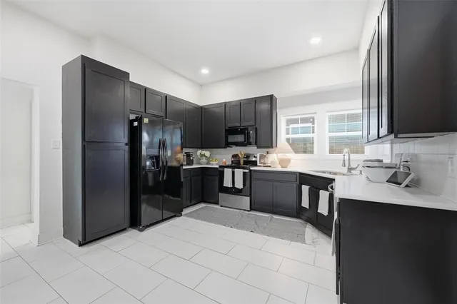 $525,000 | 704 West Hull Street, Denison, TX 75020