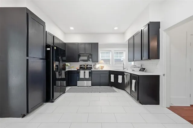 $525,000 | 704 West Hull Street, Denison, TX 75020