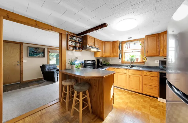 $1,950 | 306 Eubank Street, Novi, MI 48377