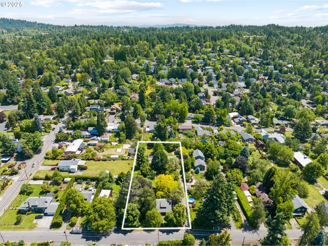 $900,000 | 7640 Southwest 67th Avenue, Portland, OR 97223