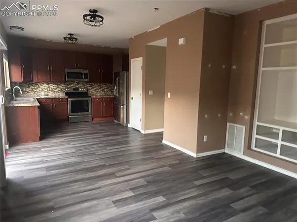 $400,000 | 628 Prairie Star Circle, Colorado Springs, CO 80916