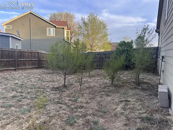 $400,000 | 628 Prairie Star Circle, Colorado Springs, CO 80916